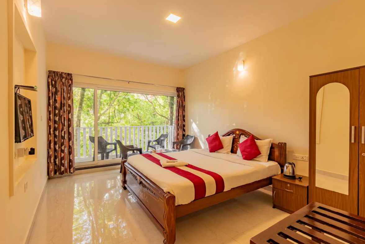 Balcony Room at HESEGA Hotels & Resorts, Ooty